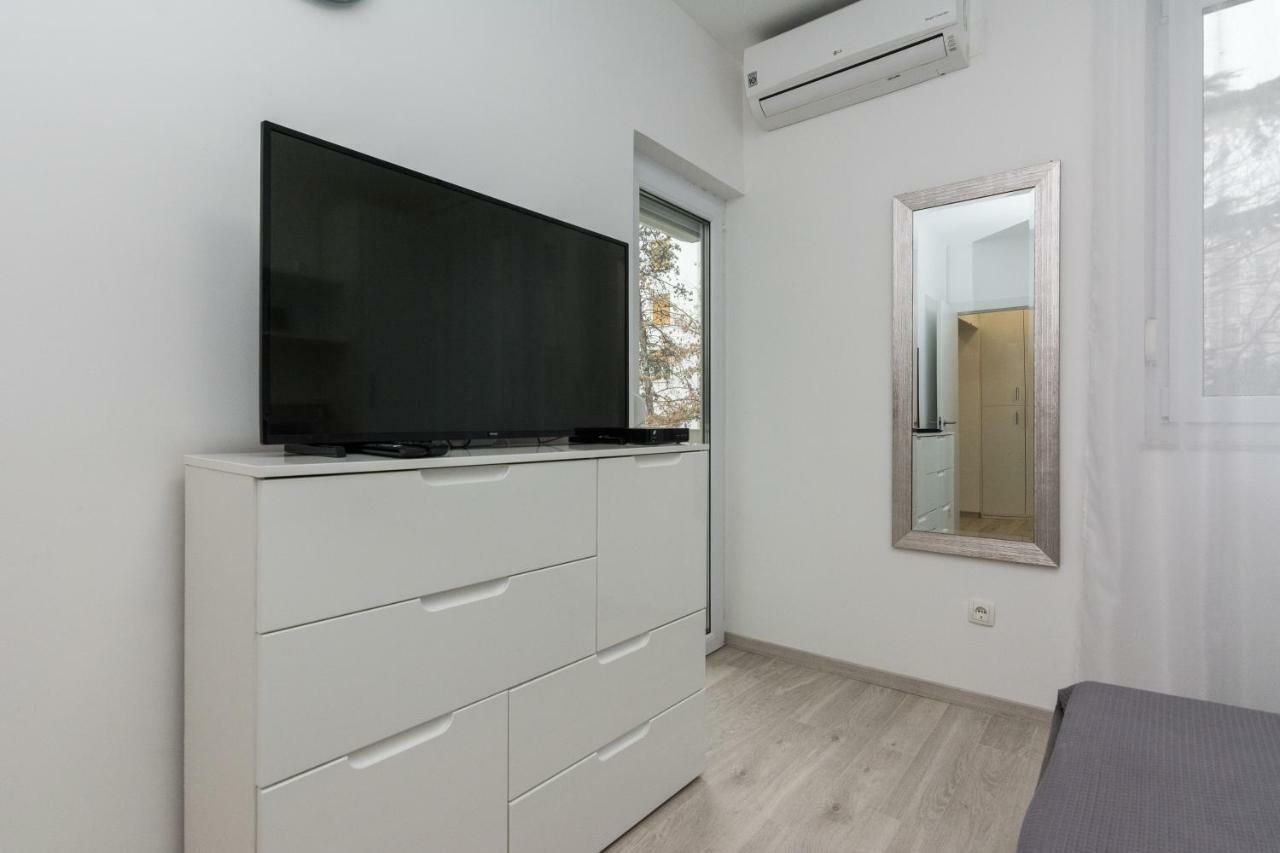 Marea Apartments Zara Esterno foto