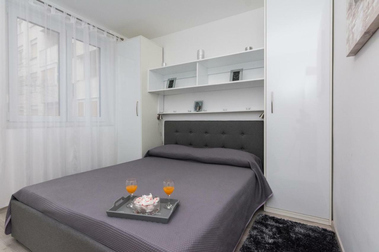 Marea Apartments Zara Esterno foto